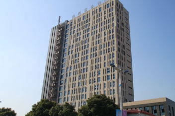 High penetration type of LOW-E glass